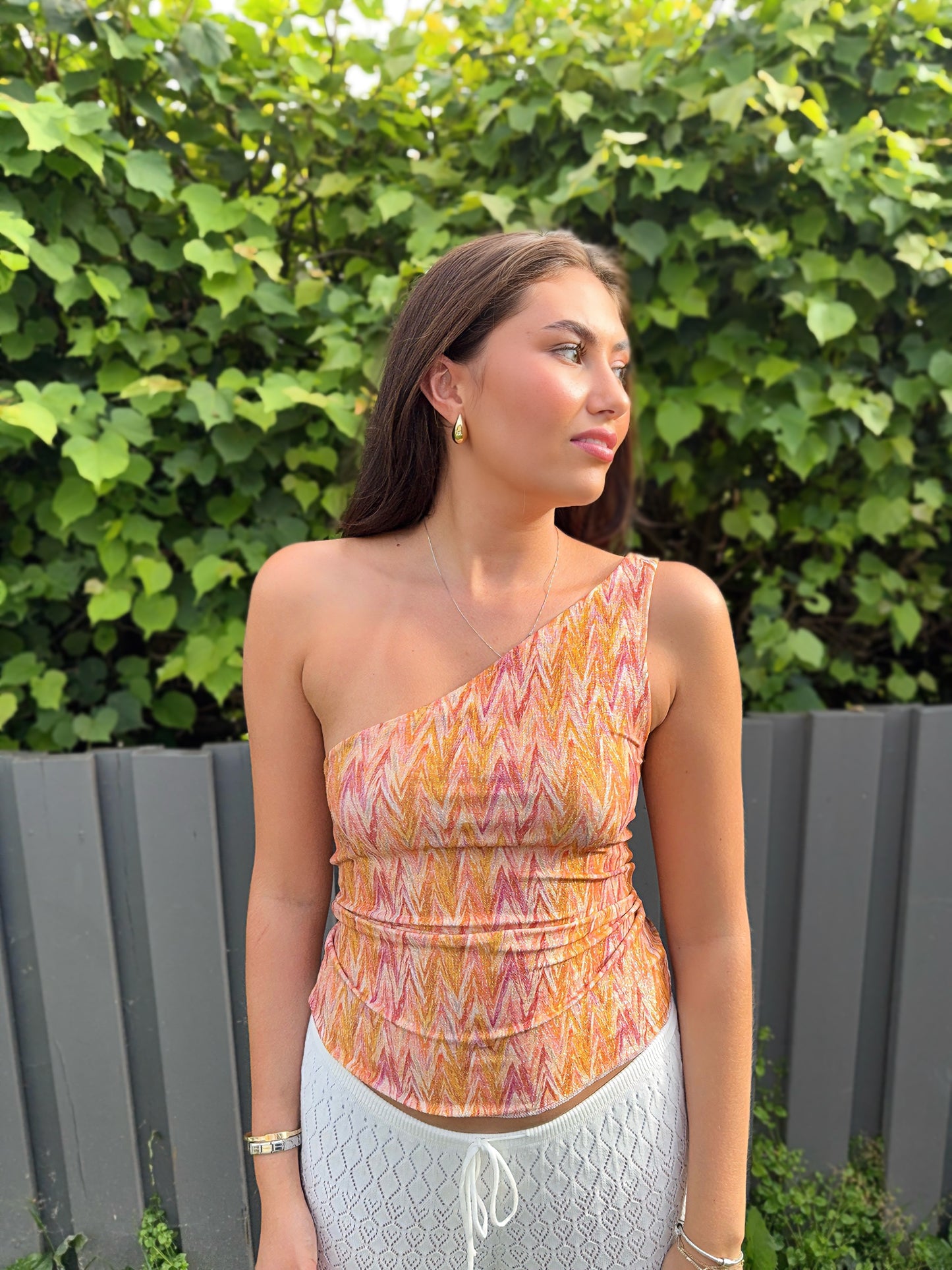 Ina one shoulder