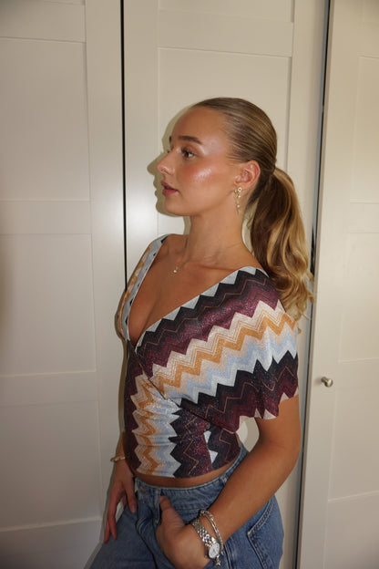 Demí ZigZag Top (PRESALE)